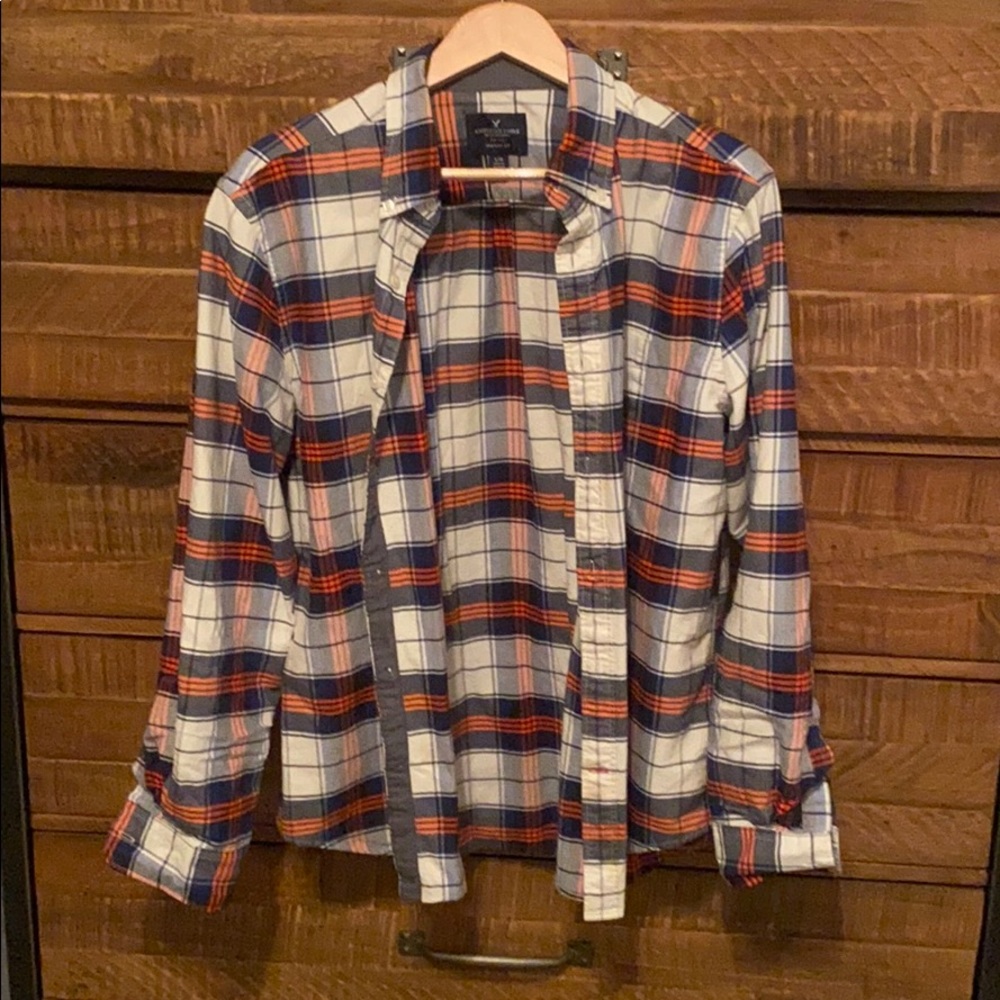 AE Men’s casual button down